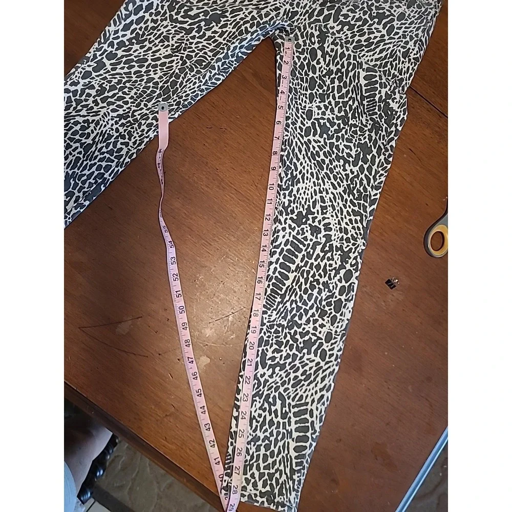 FRAME Denim ANIMAL PRINT LE HIGH ANKLE SKINNY JEANS SZ 26 Gray White Faded - Picture 9 of 12